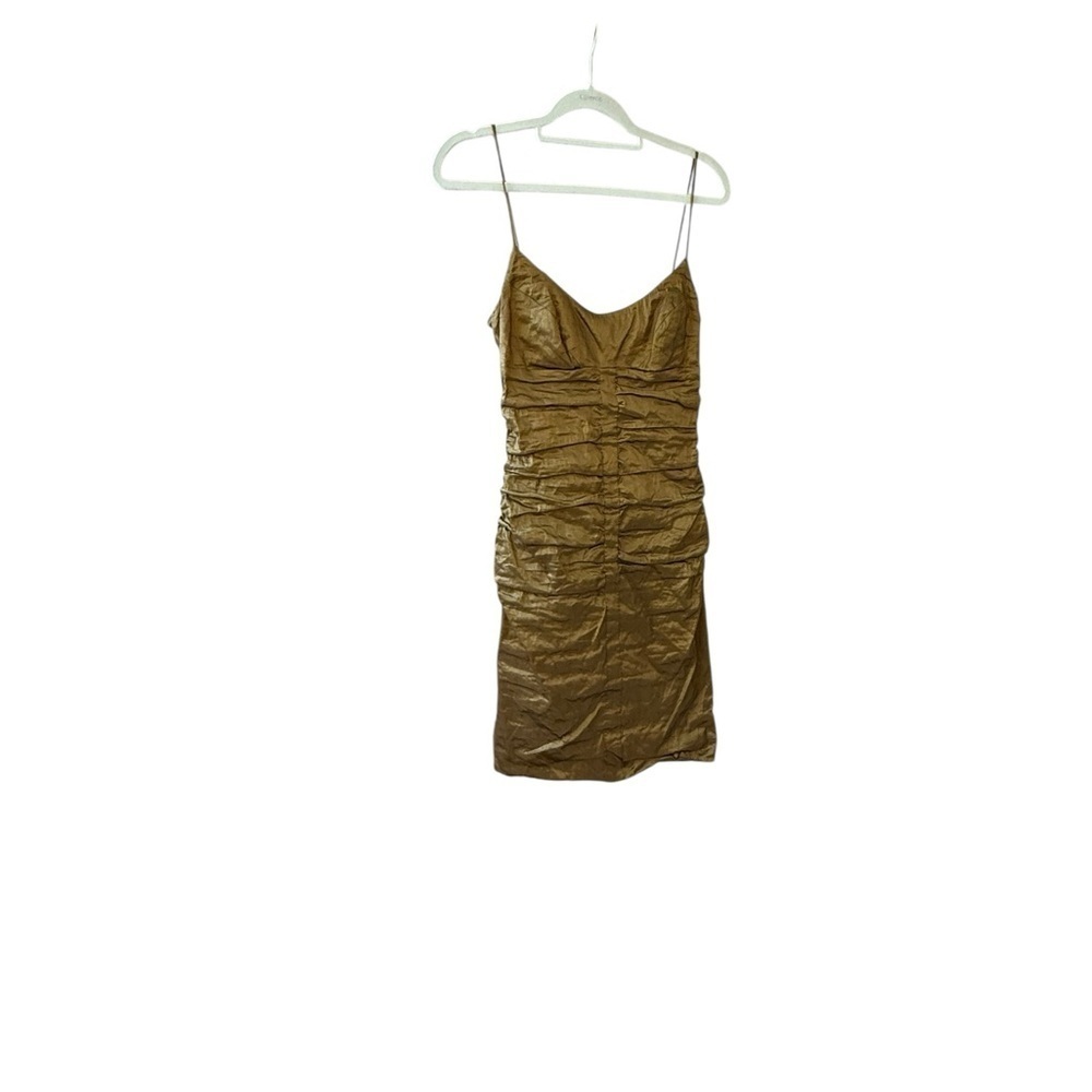 Chic Gold Midi Dress - Picture 2 of 8